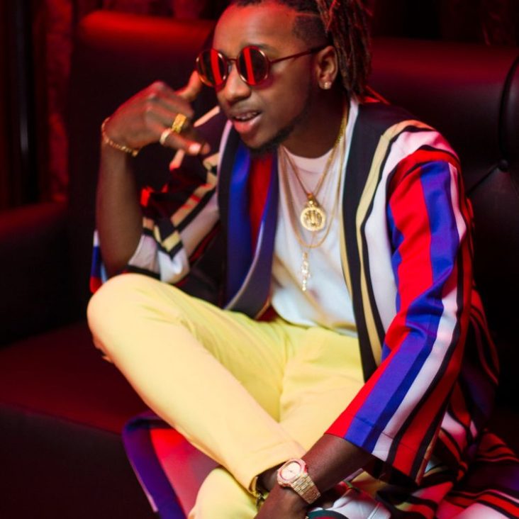 Yung6ix Putting On Freestyle 732x732 1 - Yung6ix &ndash; Putting On (Freestyle)